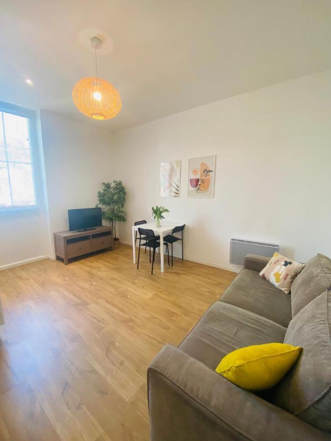 Le Gersois - T2 Moderne - Auch Centre- Wifi Gratuit Apartment Exterior photo